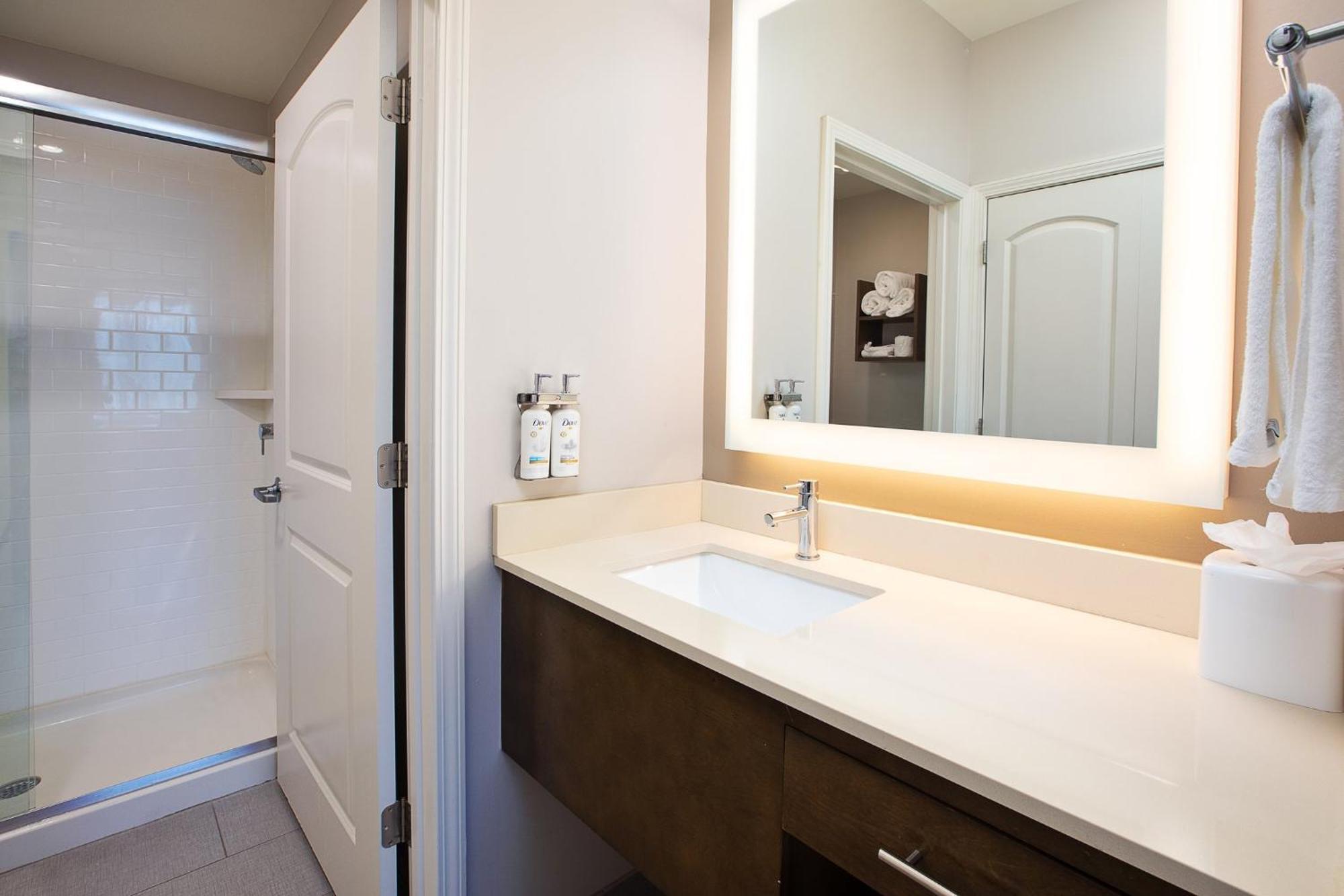Staybridge Suites Auburn Hills By Ihg Bagian luar foto