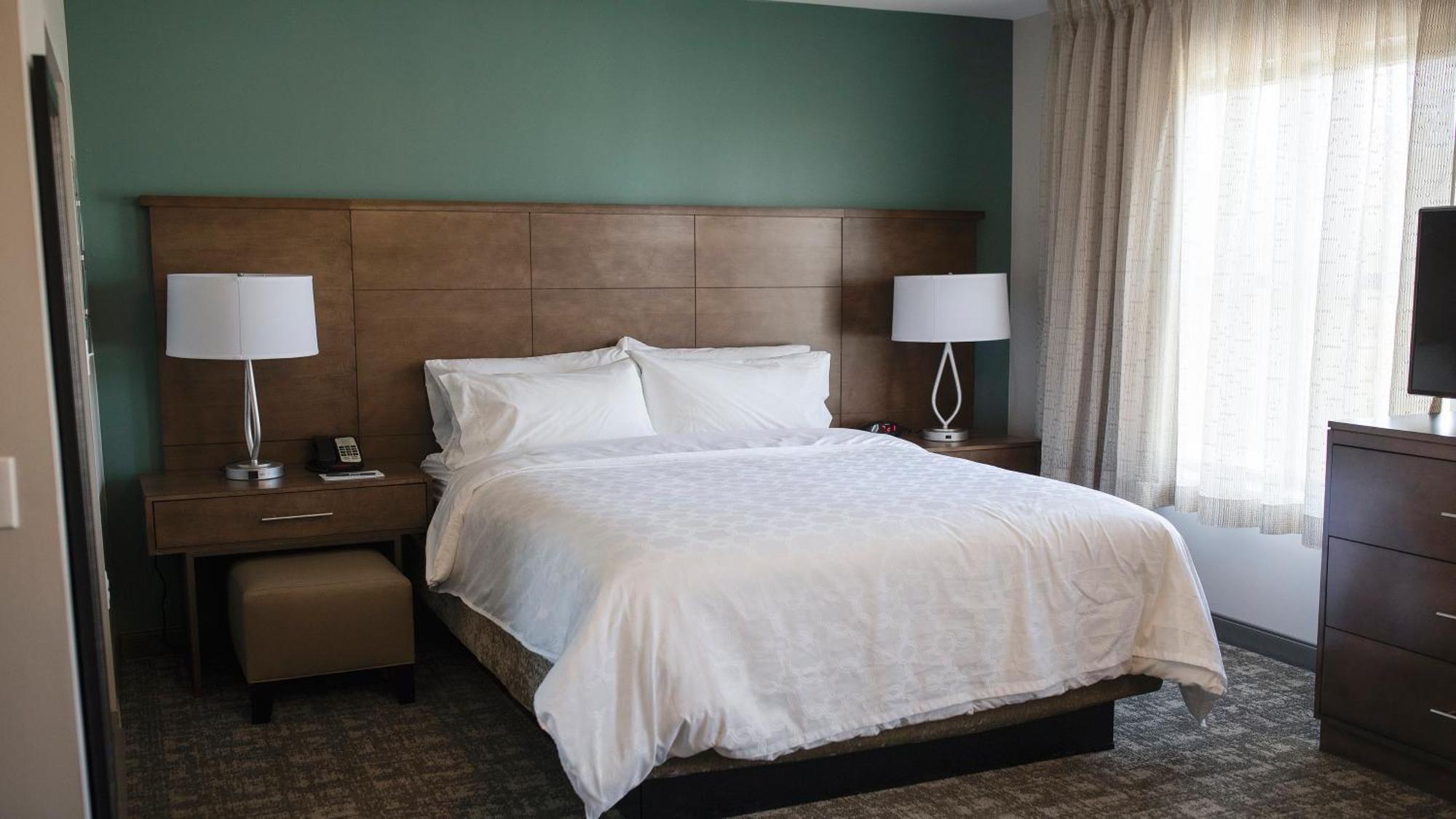 Staybridge Suites Auburn Hills By Ihg Bagian luar foto
