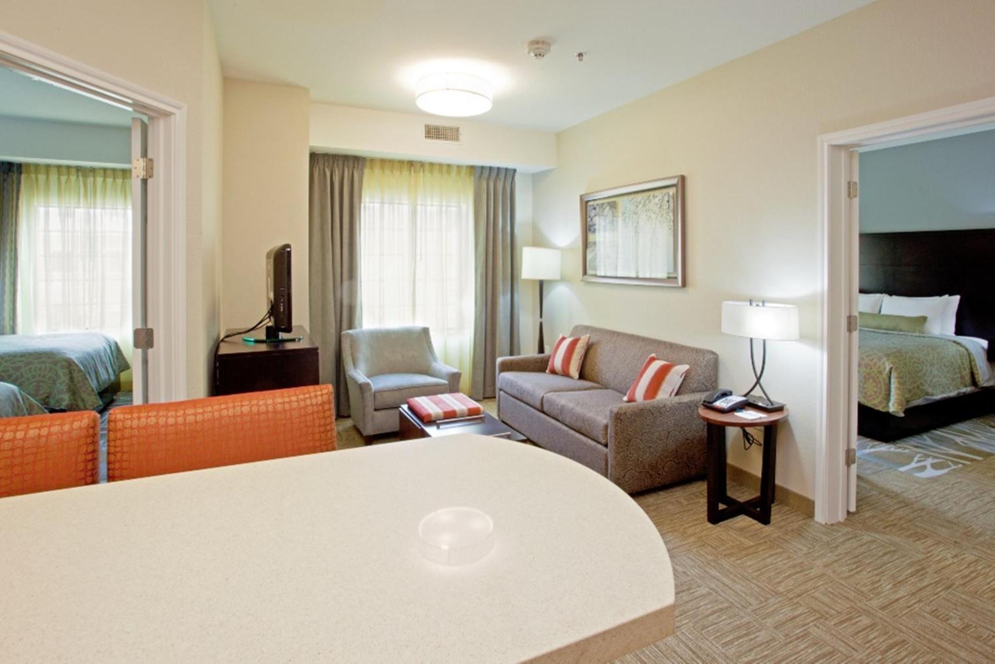 Staybridge Suites Auburn Hills By Ihg Bagian luar foto