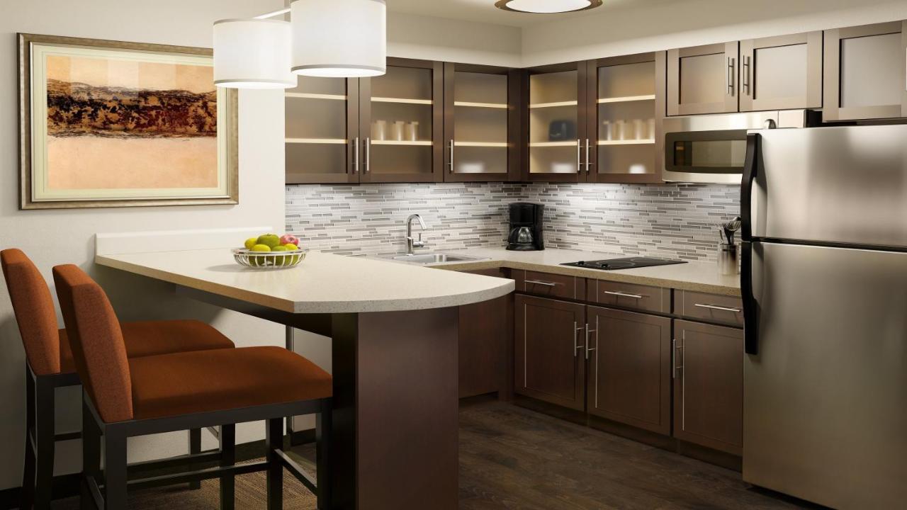 Staybridge Suites Auburn Hills By Ihg Bagian luar foto